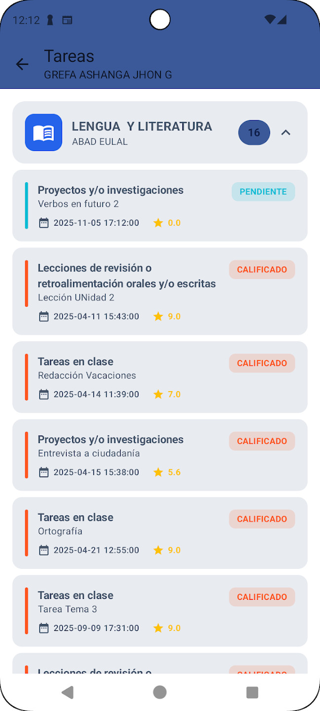 Aplicación Edumax mostrando tareas y calificaciones de un estudiante
